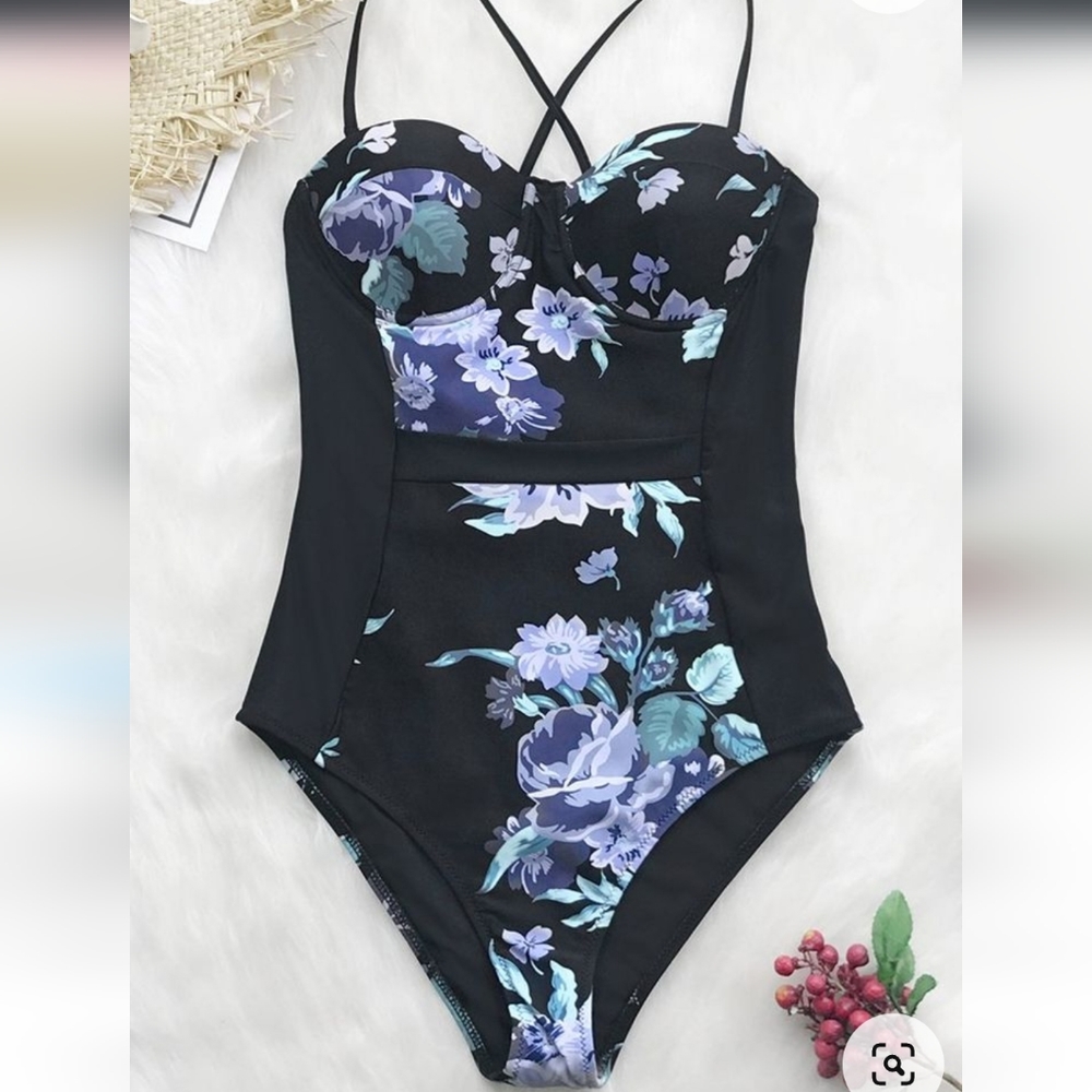 Cupshe Midnight Garden Floral Onepeice